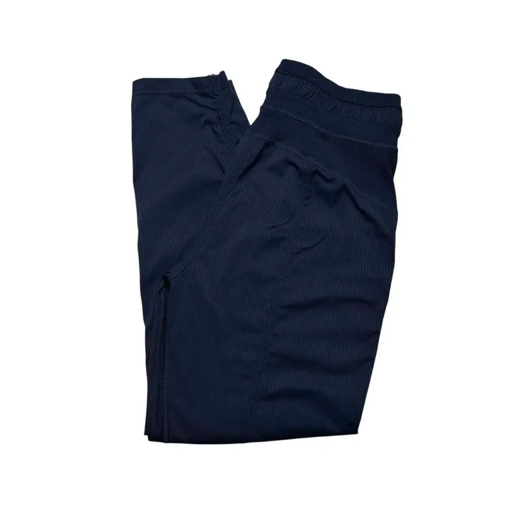 Lululemon Dance Studio Mid-Rise 25" *True Navy - Picture 8 of 11